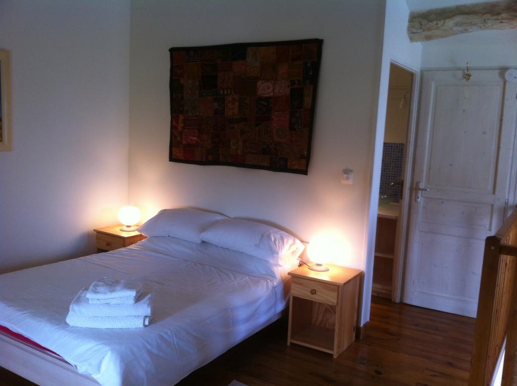 La Petite Maison Crezieres Kamer foto